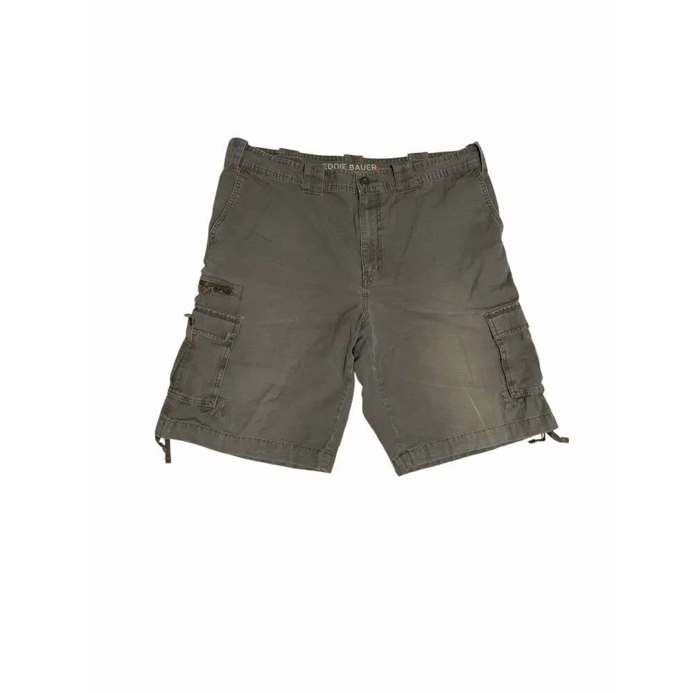 Eddie Bauer Mens Size 38 Waist Green Cargo Shorts High Rise 12in Inseam